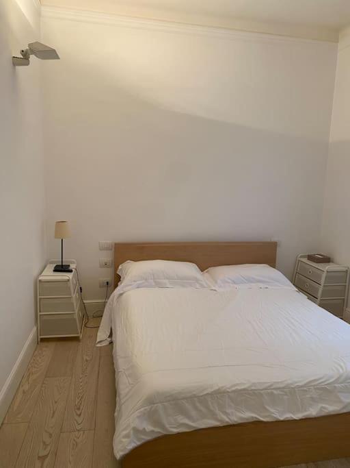 Lauren Apartment Florens Exteriör bild